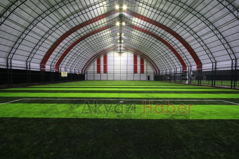 Emre Belözoğlu Akyazıya Selam Gönderdi