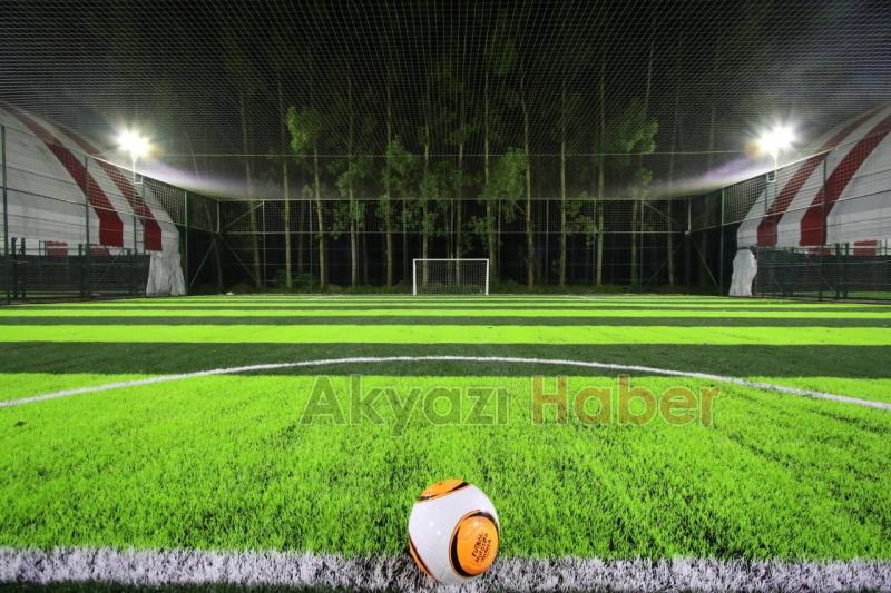 Emre Belözoğlu Akyazıya Selam Gönderdi