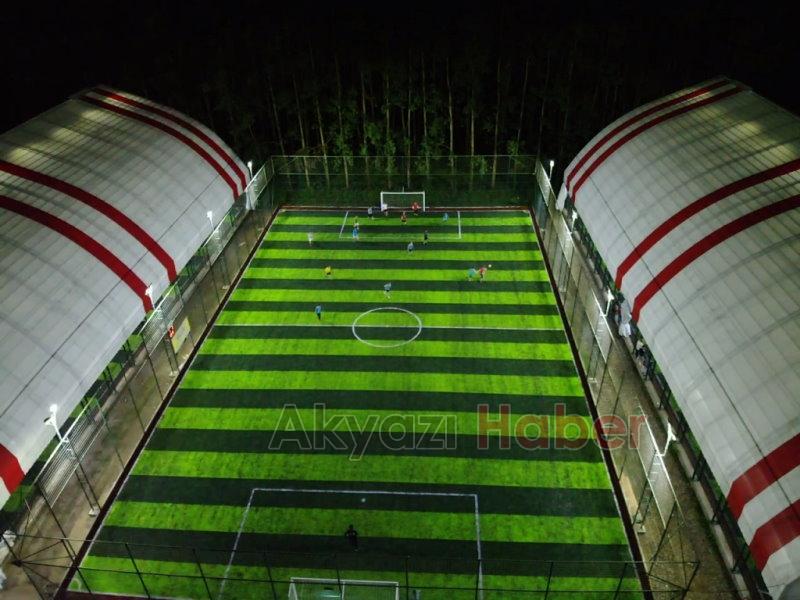 Emre Belözoğlu Akyazıya Selam Gönderdi