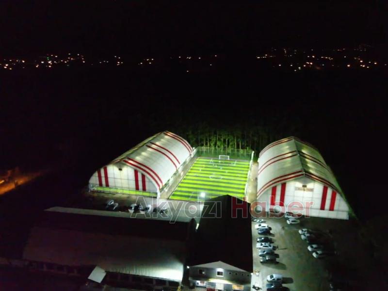 Emre Belözoğlu Akyazıya Selam Gönderdi