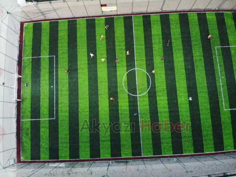 Emre Belözoğlu Akyazıya Selam Gönderdi