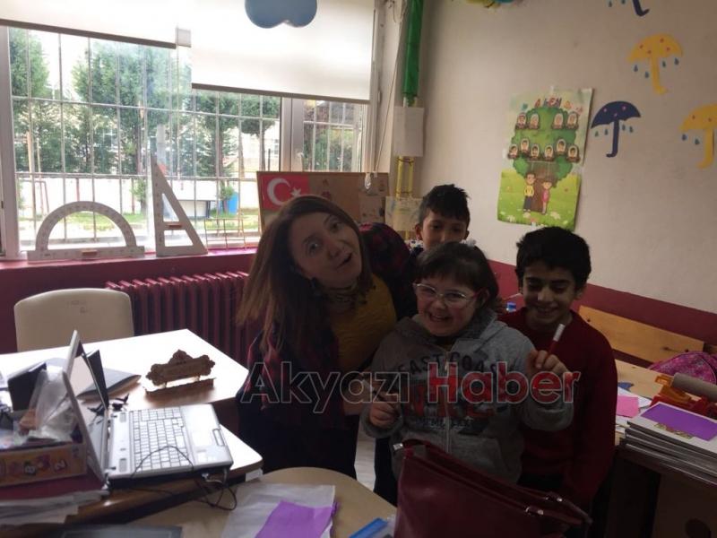 Engelli Meclisi Başkanı Özel Eğitim Sınıfı Öğrencilerini Ziyaret Ediyor