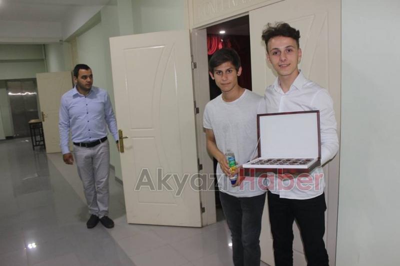 Engelli Öğrencilerden Farkındalık Programı