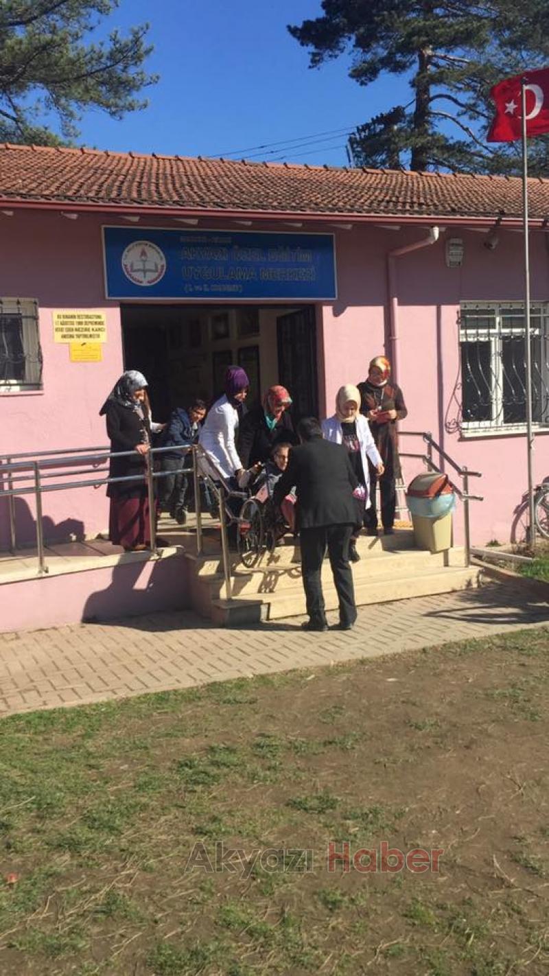   Engelli Öğrencilere Deprem Eğitimi