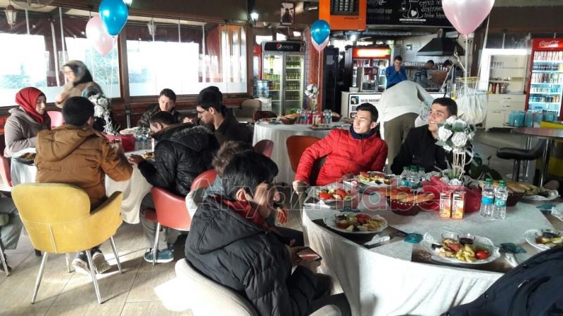 Engelliler Kahvaltıda Buluştu