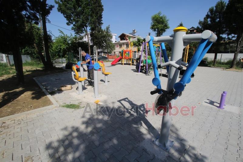 ENGELSiZ PARK’TA OYUN GURUPLARI MONTAJI GERÇEKLEŞTi