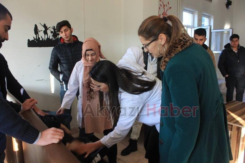 Epilepsi Nöbeti Geçiren Öğrenci Hastaneye Kaldırıldı