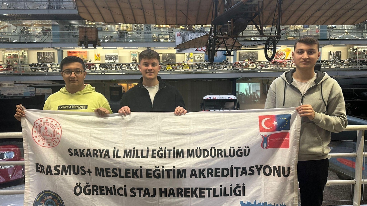 Erasmus programları devam ediyor