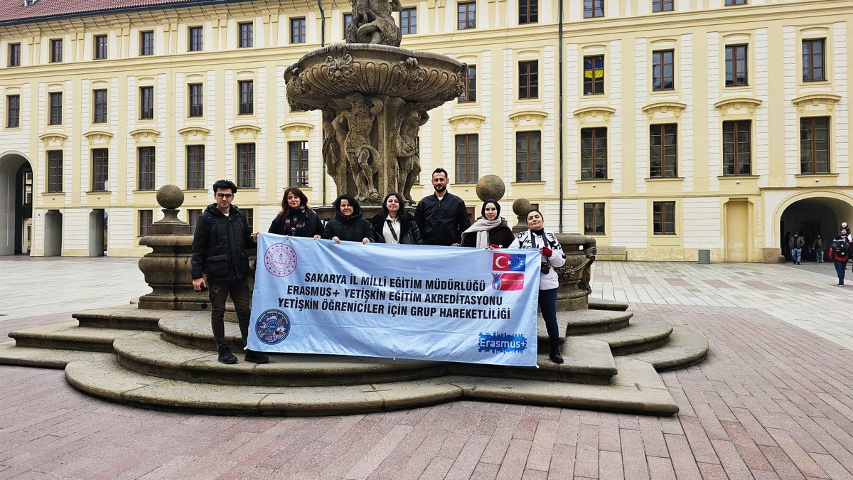 Erasmus programları devam ediyor