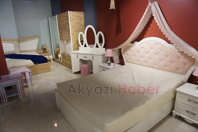 Eren Mobilya Dualarla Açıldı