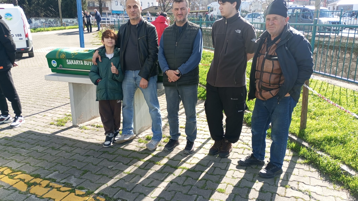 Ergün Uluköylü Toprağa Verildi.