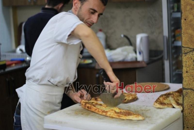 Eroğluları Pide Lahmacun İftarda Sizleri Bekliyor