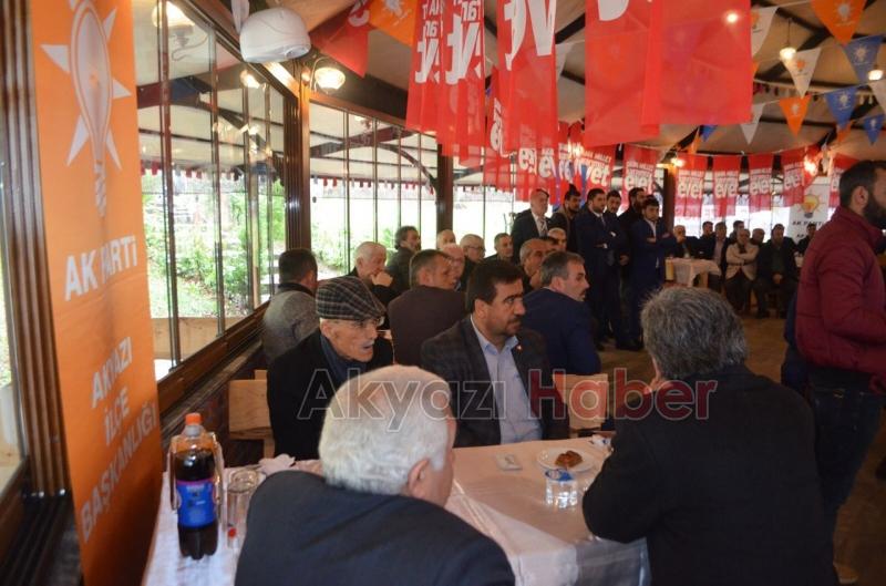 Erol Kaya Akyazı da Toplantı Yaptı