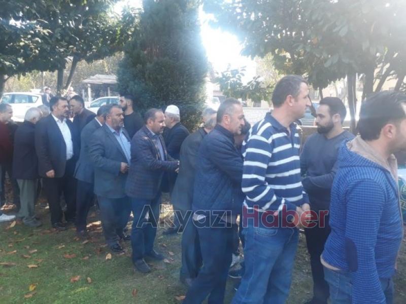 Faruk Çelik'in Halasının Kızı Toprağa Verildi 