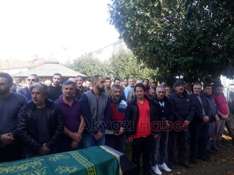 Faruk Çelik'in Halasının Kızı Toprağa Verildi 