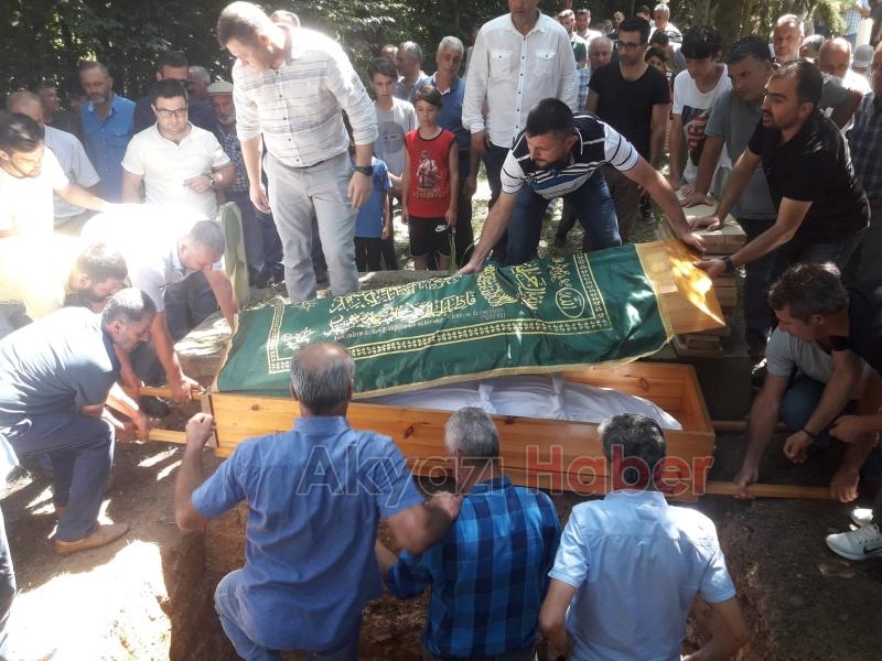 Eski Muhtar İrfan Eker Hayatını Kaybetti