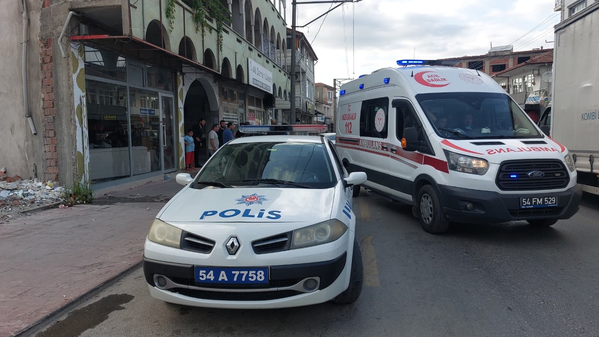 Esrarengiz olay; Kayıp kadın ihbarına giden ekipler çöp evle karşılaştı