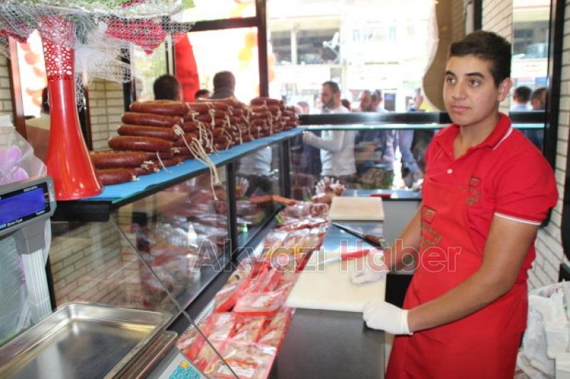 Et Dünyası Törenle Açıldı