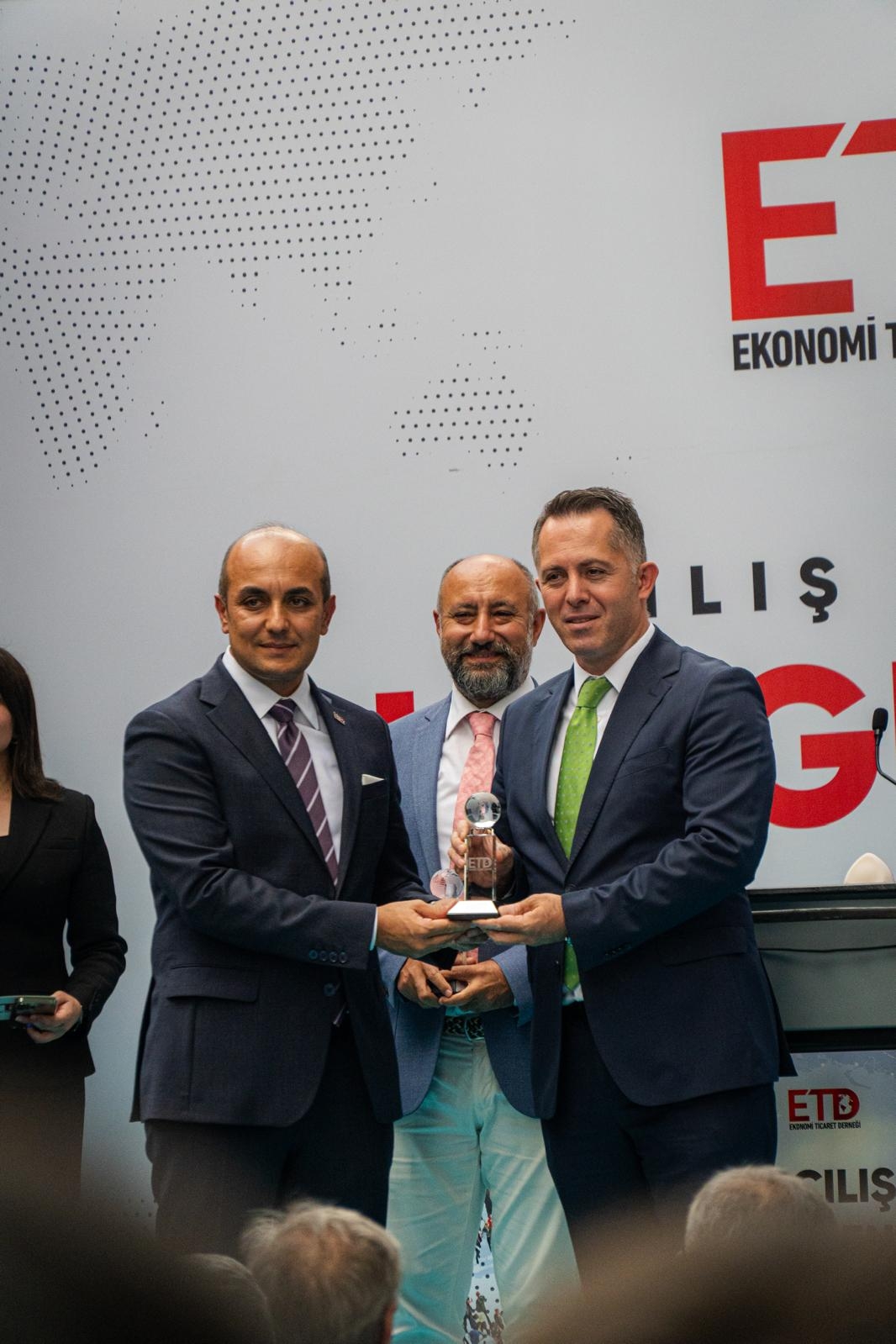 ETD Sakarya yeni ofisini törenle açtı