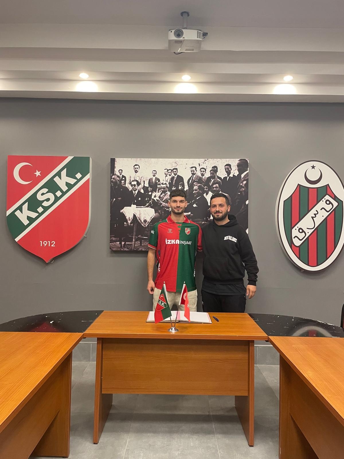 Ethem Örgev Karşıyaka'ya transfer oldu