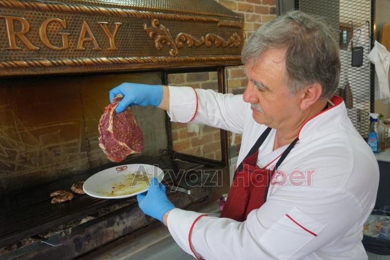 Etin İyisi Köfteci Turgay’da Yenir