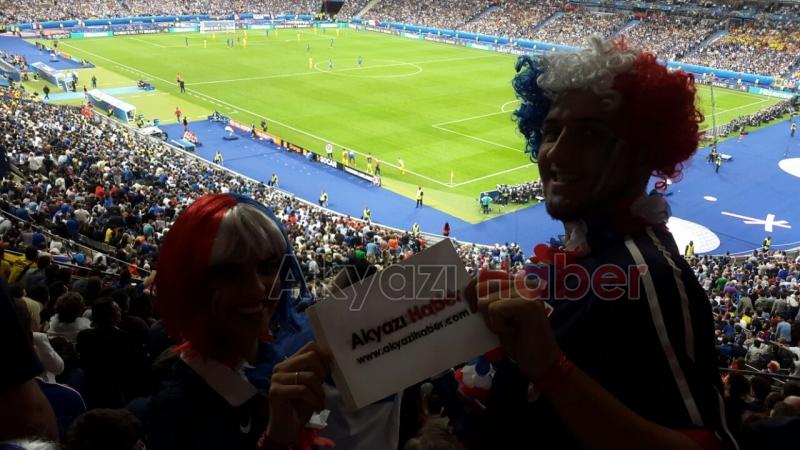 Euro2016 Şampiyonası Açılış Maçında Akyazılılara Selam Gönderdi