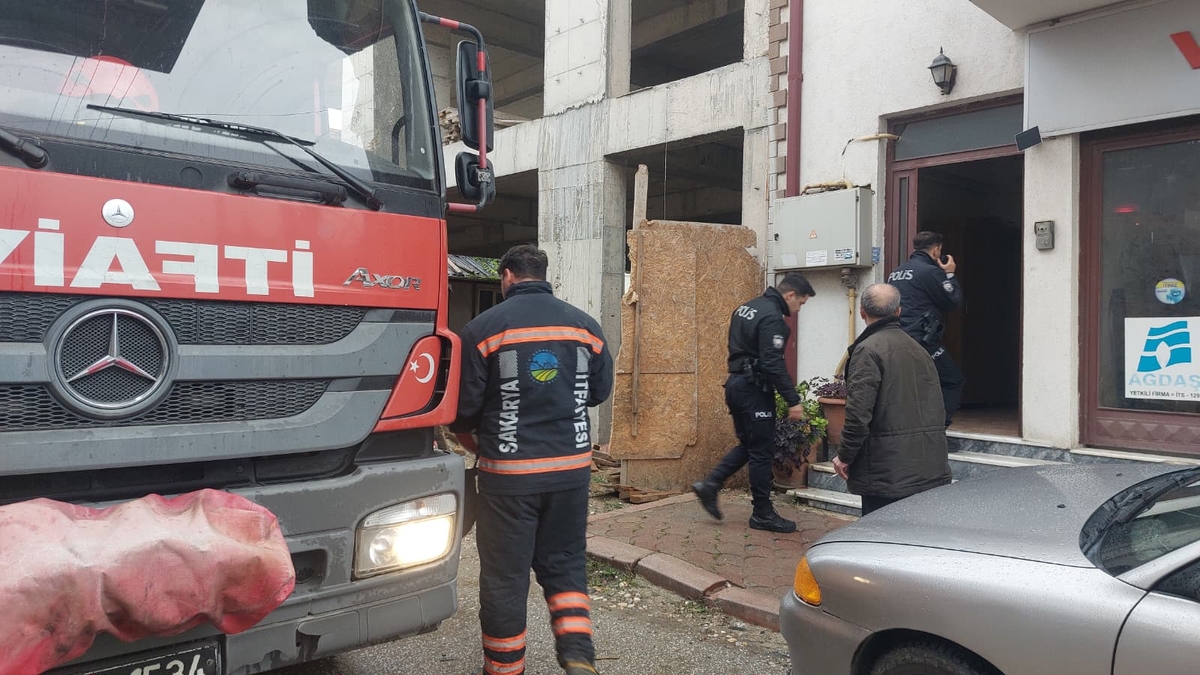 Ev yangını paniği