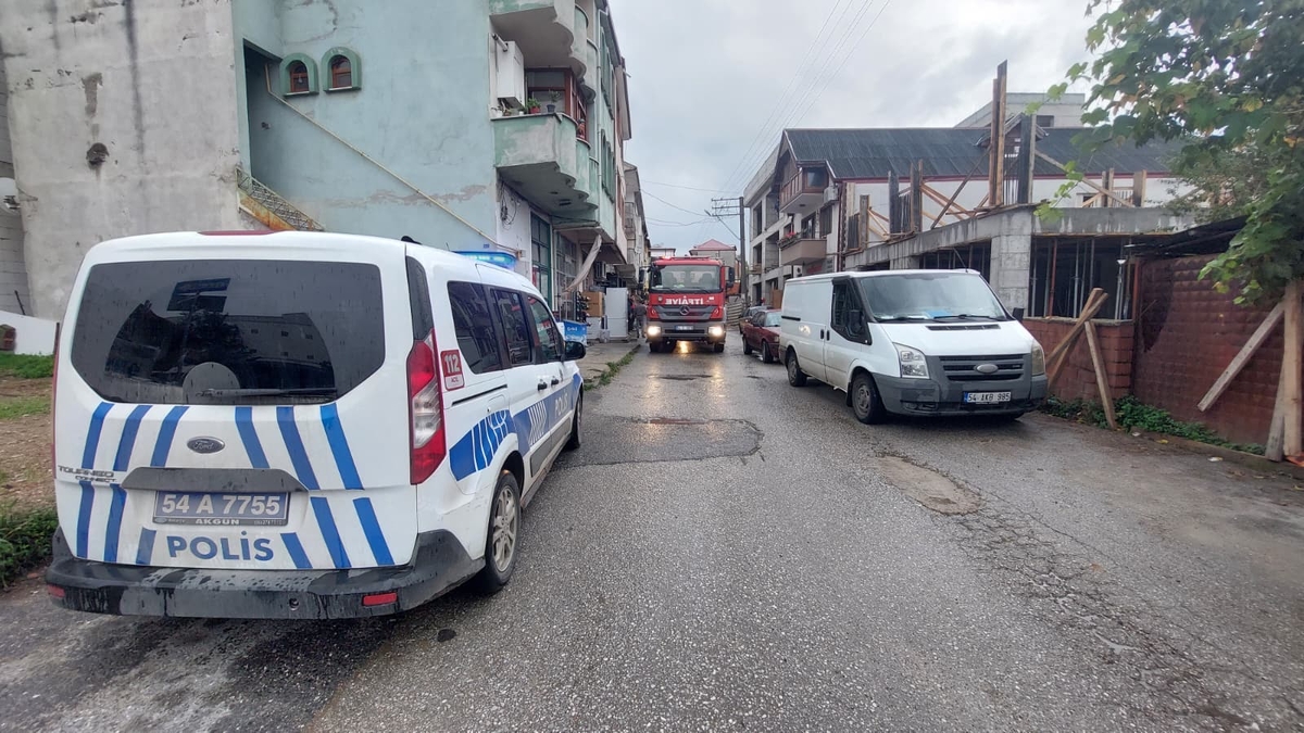 Ev yangını paniği