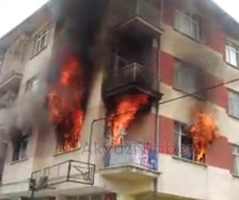 Evde çıkan yangında dehşet anları