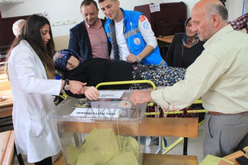 Evde Sağlık Ekipleri Yatan Hastalar İçin Seferber Oldu 