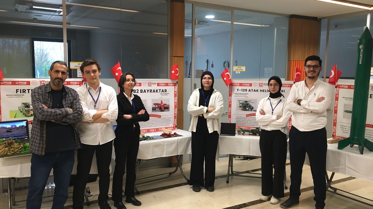 Eyyup Genç Fen Lisesi öğrencilerinden büyük başarı