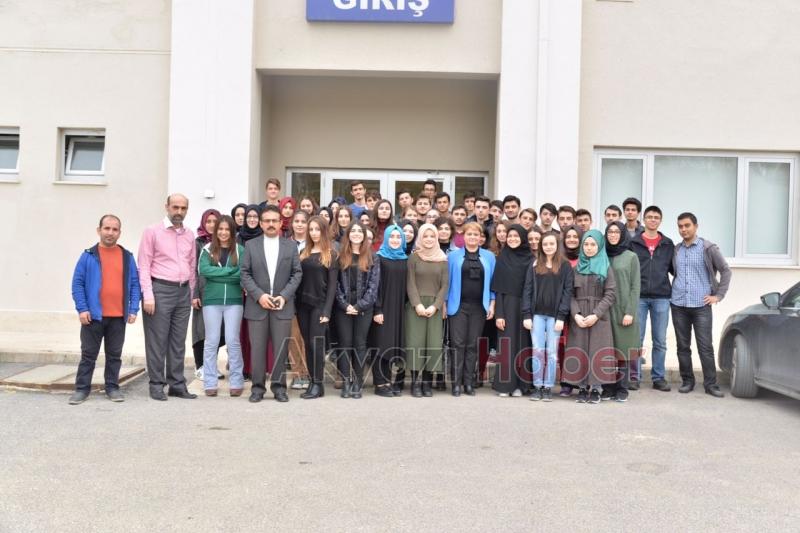 Eyyüp Genç Fen Lisesi Tıp Fakültesini Gezdi