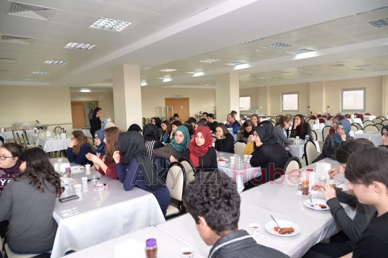 Eyyüp Genç Fen Lisesi Tıp Fakültesini Gezdi