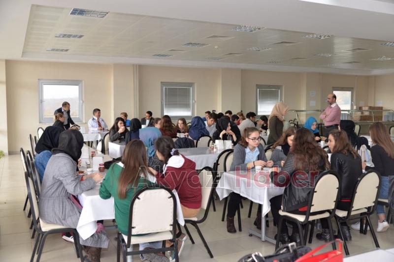 Eyyüp Genç Fen Lisesi Tıp Fakültesini Gezdi