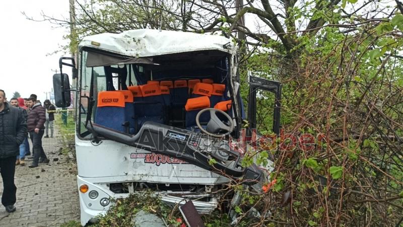 Fabrika Servisi Kaza Yaptı 1 Ölü 7 Yaralı 