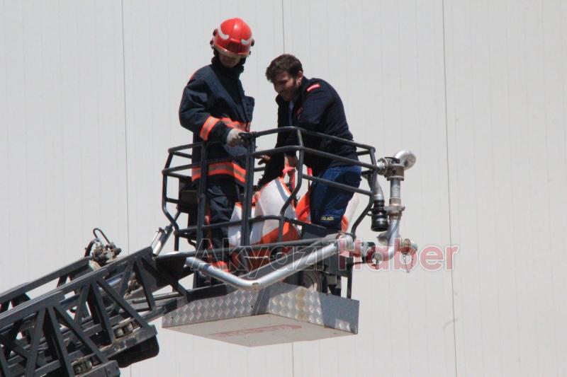 Fabrikada İntihar Girişimi