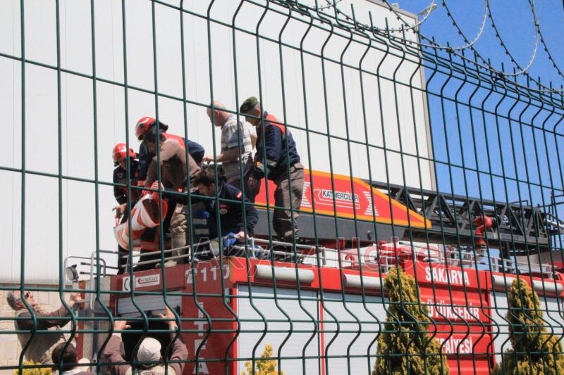 Fabrikada İntihar Girişimi