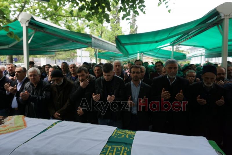 Fadime Hikmet Dualarla Defnedildi