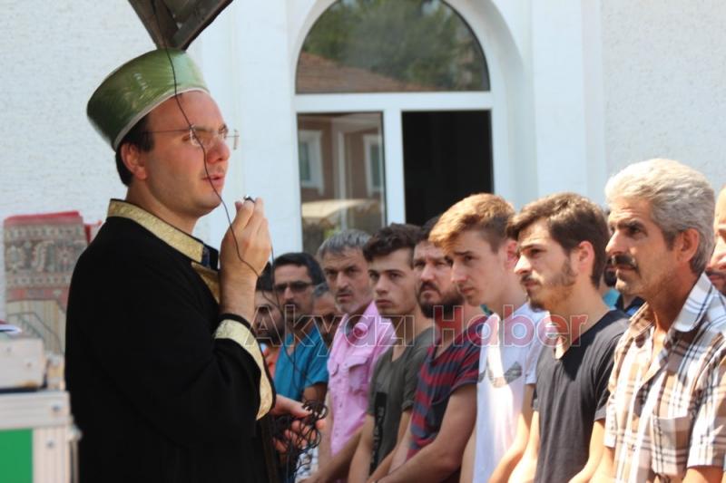 Fatih Akdin Dualarla Defnedildi