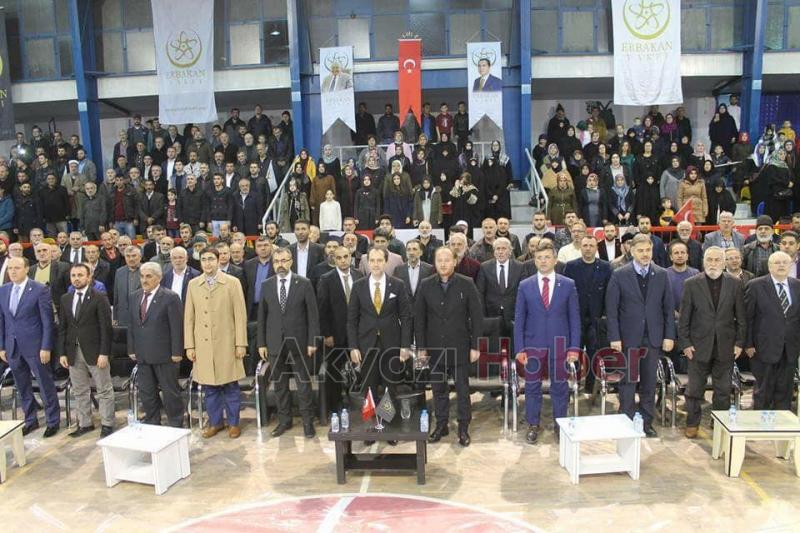 Fatih Erbakan Akyazı’da Sevenleriyle Buluştu