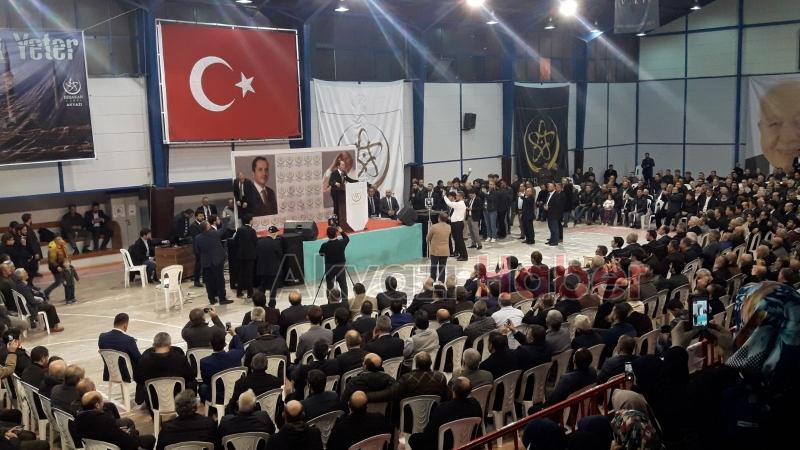 Fatih Erbakan Akyazı’da Sevenleriyle Buluştu