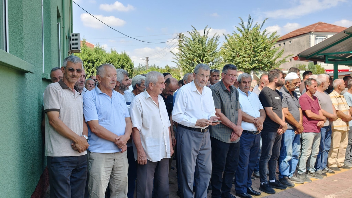Fatma Bayram Toprağa Verildi.