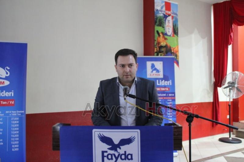 Fayda Yem ve Sakalar Tarım Sığır Sığır Yetiştiriciliği İlgili Bilgi Semineri Vererek Süt Üreticilerinin Sorunlarını Dinledi 