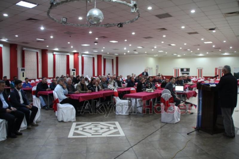 Fayda Yem ve Sakalar Tarım Sığır Sığır Yetiştiriciliği İlgili Bilgi Semineri Vererek Süt Üreticilerinin Sorunlarını Dinledi 