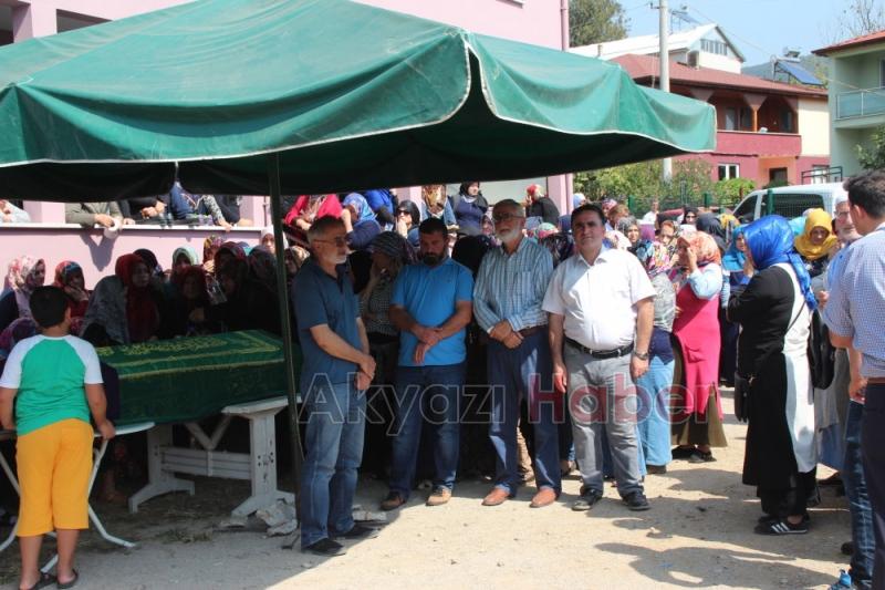 Feci Kazada Hayatını Kaybeden Emine Alan Ambar Toprağa Verildi