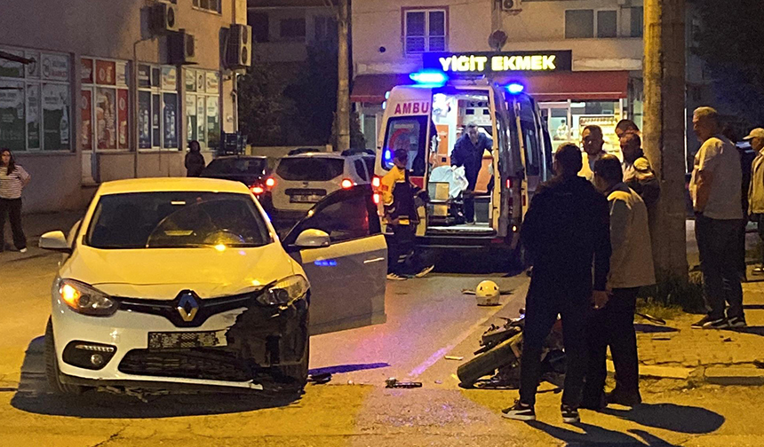 Feci kazada motosikletli yaralandı