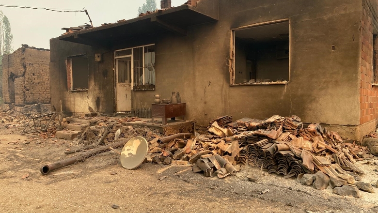 Felaketi yaşayan köyden dehşete düşüren fotoğraflar