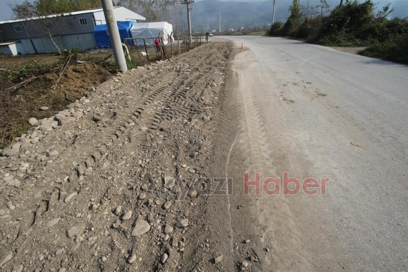 FEN İŞLERİ EKİPLERİ İLÇE GENELİNDE YOĞUN TEMPO ÇALIŞIYOR
