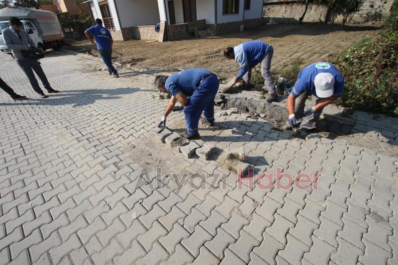 FEN İŞLERİ EKİPLERİ İLÇE GENELİNDE YOĞUN TEMPO ÇALIŞIYOR