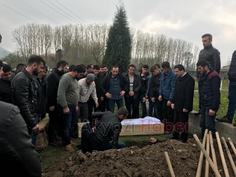 FETHİ KARAN DEFNEDİLDİ